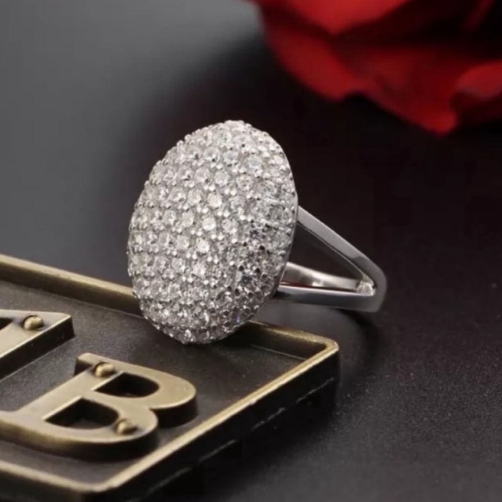 NEW BELLA 925 STERLING SILVER DIAMOND RING, BEAUTIFUL RING, SHINY RING - Picture 2 of 7